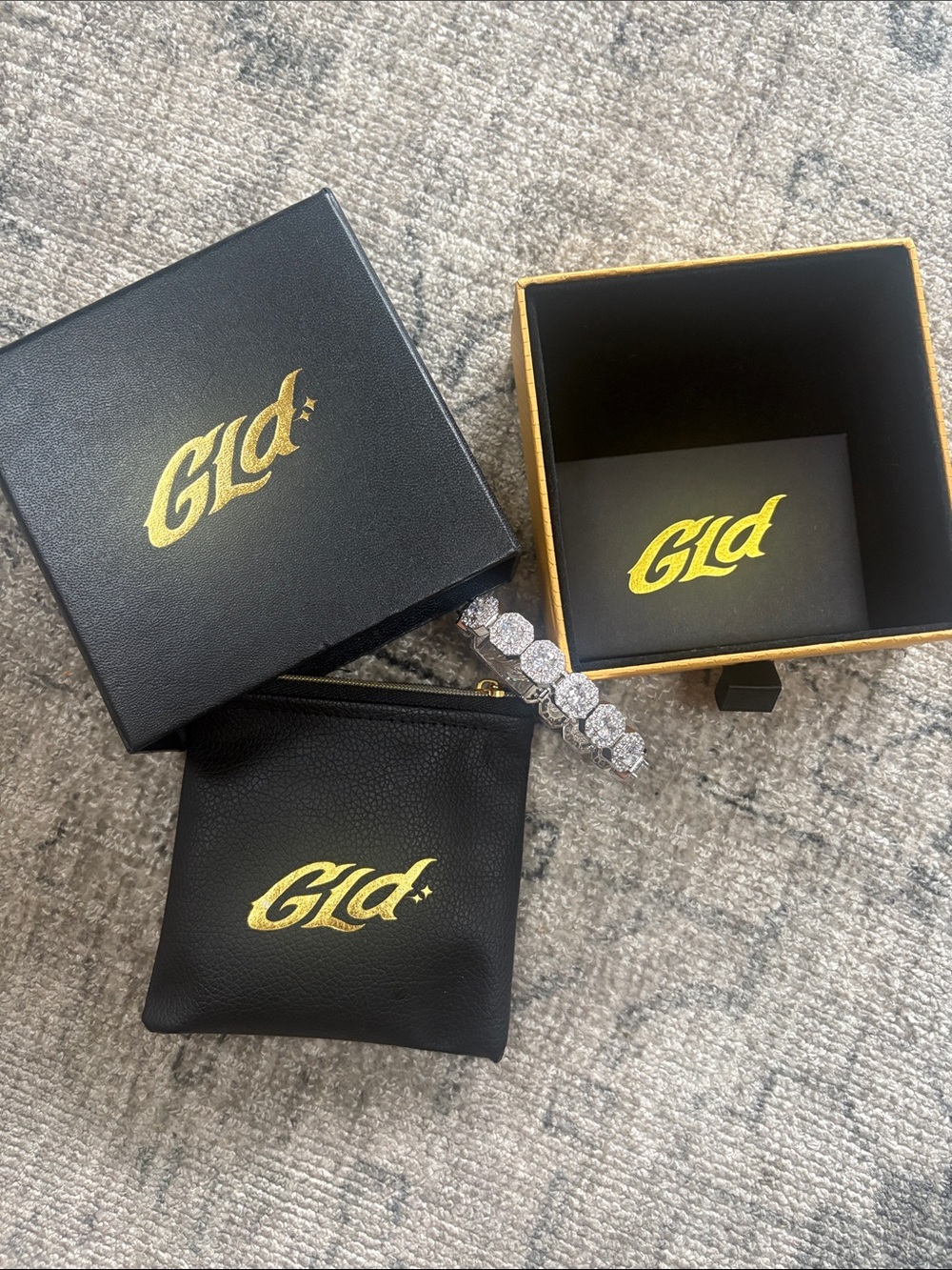 GLD BRACELET - Picture 2 of 6